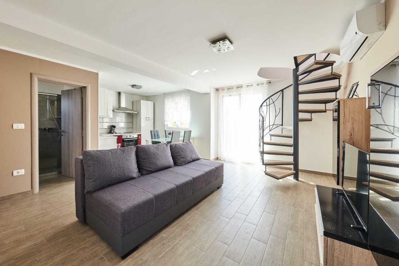 Apartment Tamara Умаг Екстериор снимка