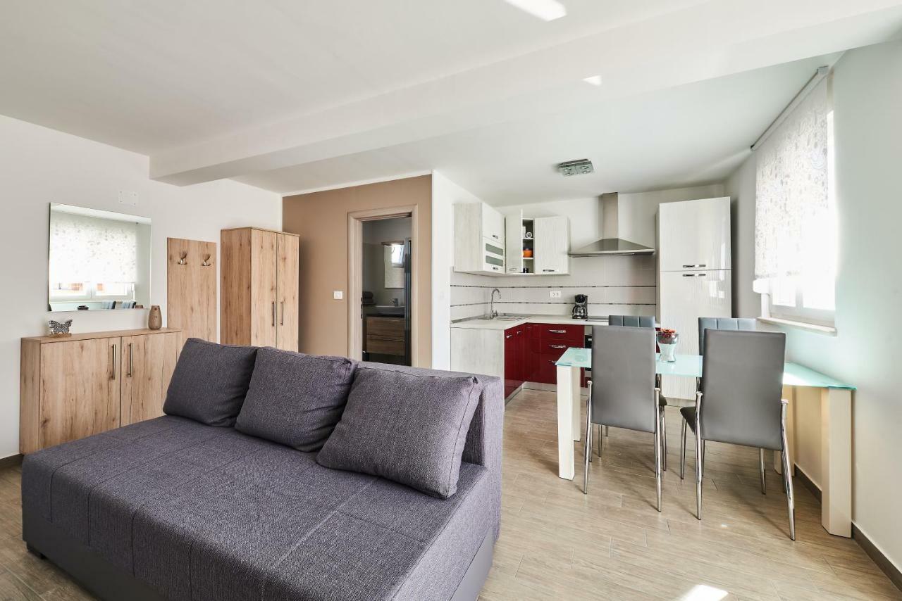 Apartment Tamara Умаг Екстериор снимка